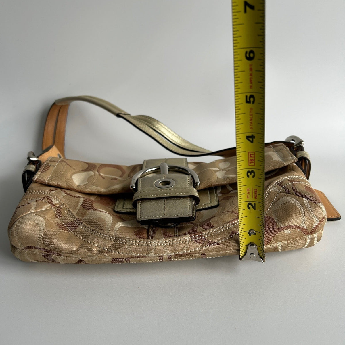 Coach Soho Tan Gold Canvas Leather Shoulder Bag 0492 Good