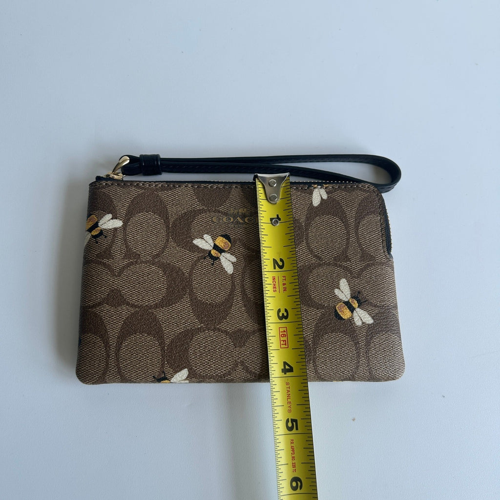 Coach Corner Zip Wristlet Khaki Multi Canvas Bee Print C8674