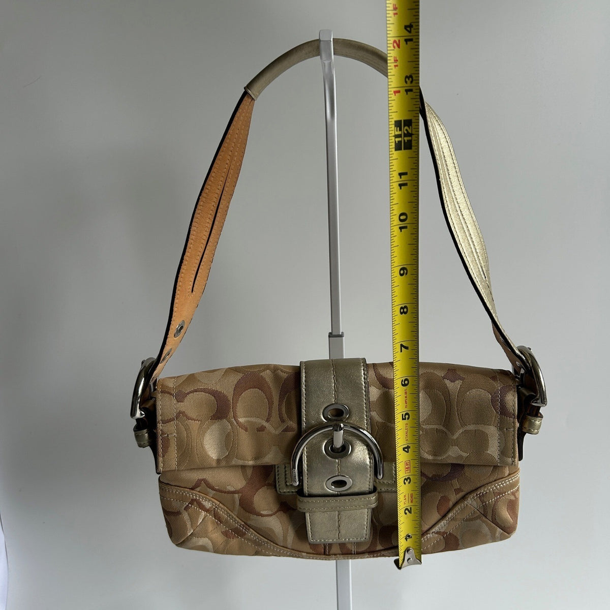 Coach Soho Tan Gold Canvas Leather Shoulder Bag 0492 Good