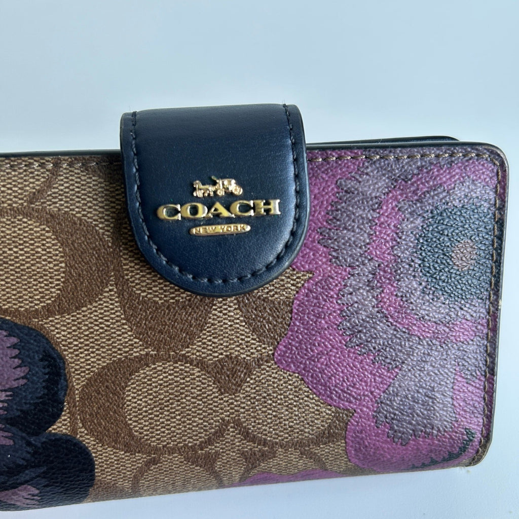 Coach Medium Corner Zip Wallet Signature Canvas Kaffe Fassett Floral C3452