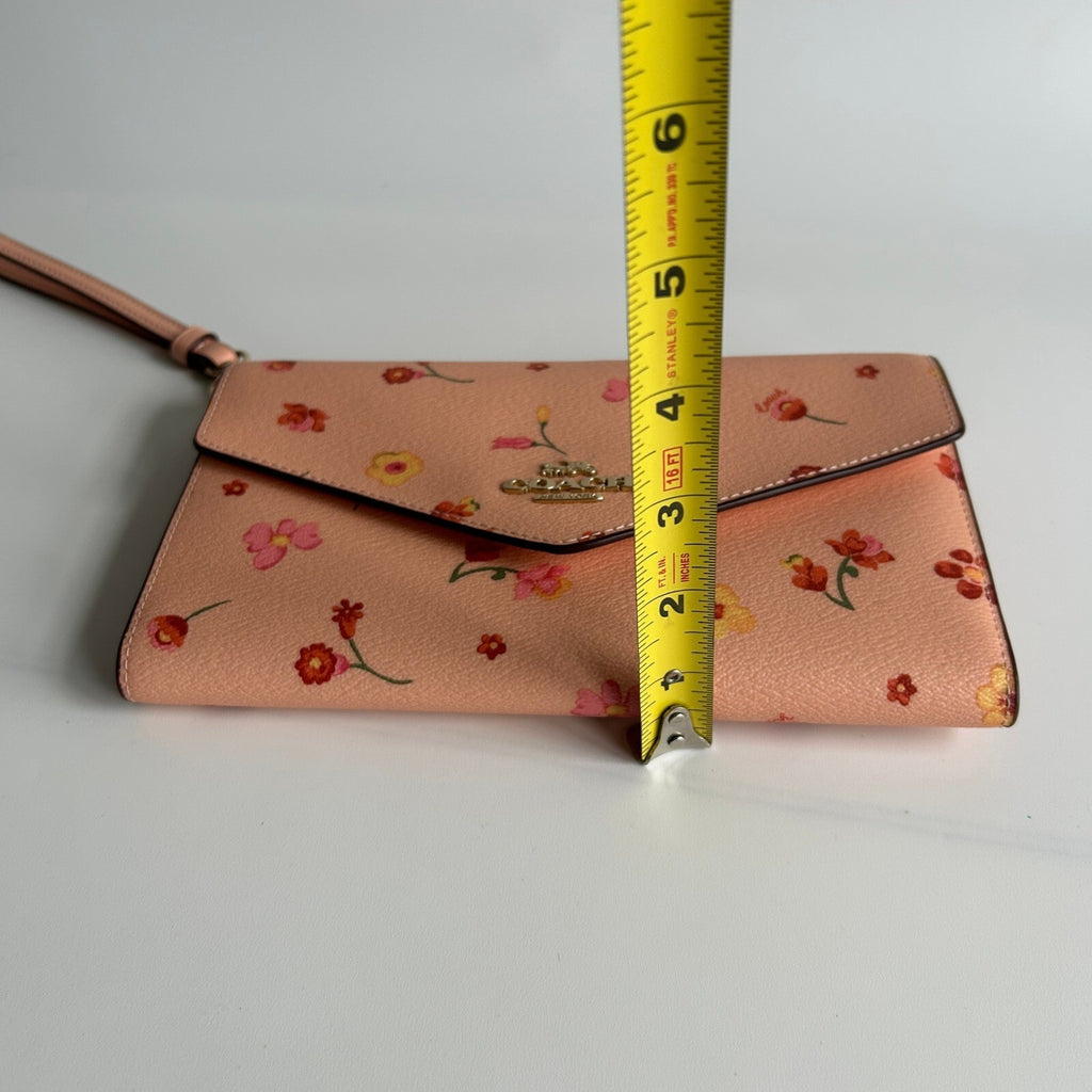 Coach Travel Envelope Wallet Mystical Floral Pink Leather Wristlet C8708