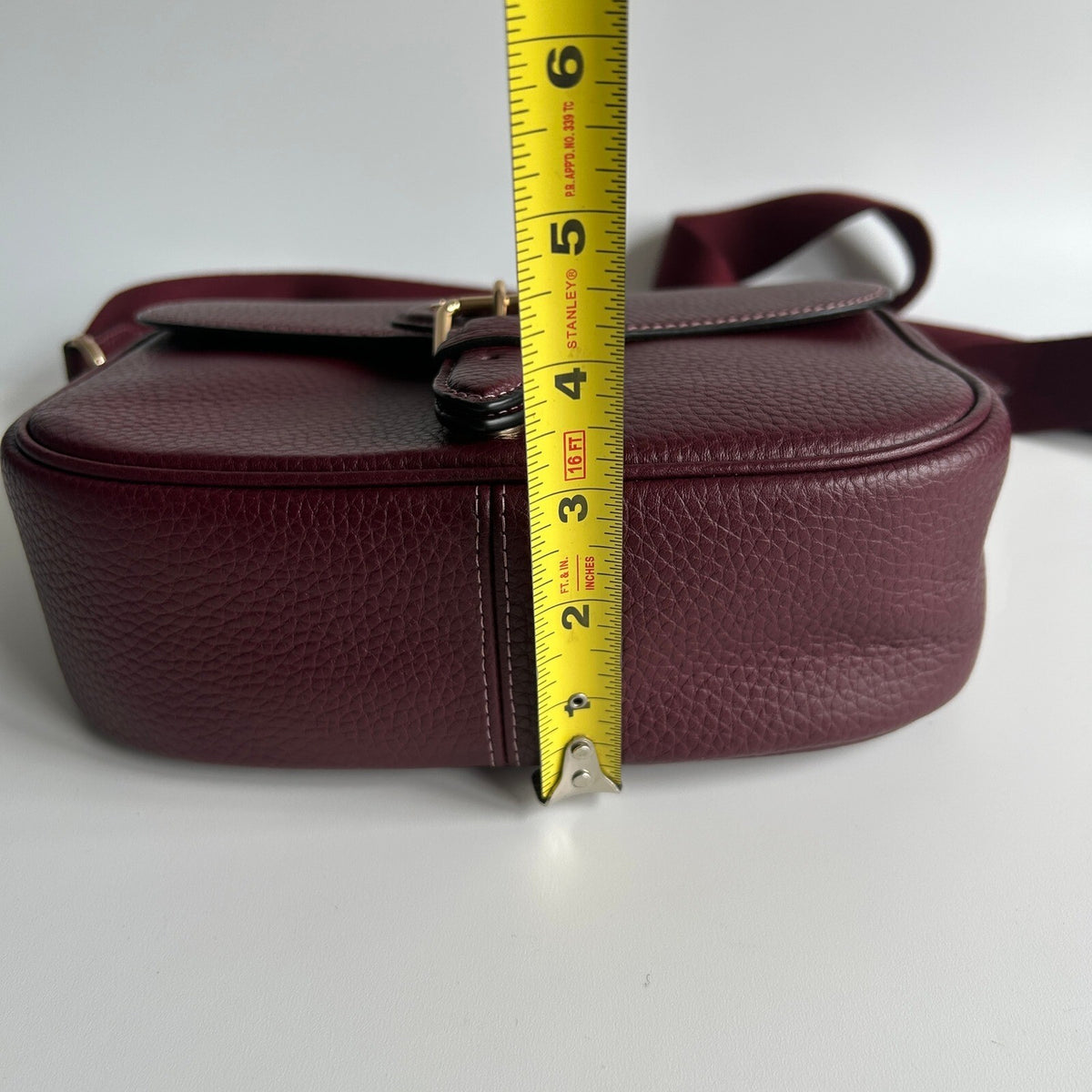Coach Amelia Saddle Bag Merlot Red Pebbled Leather Crossbody Handbag CP107