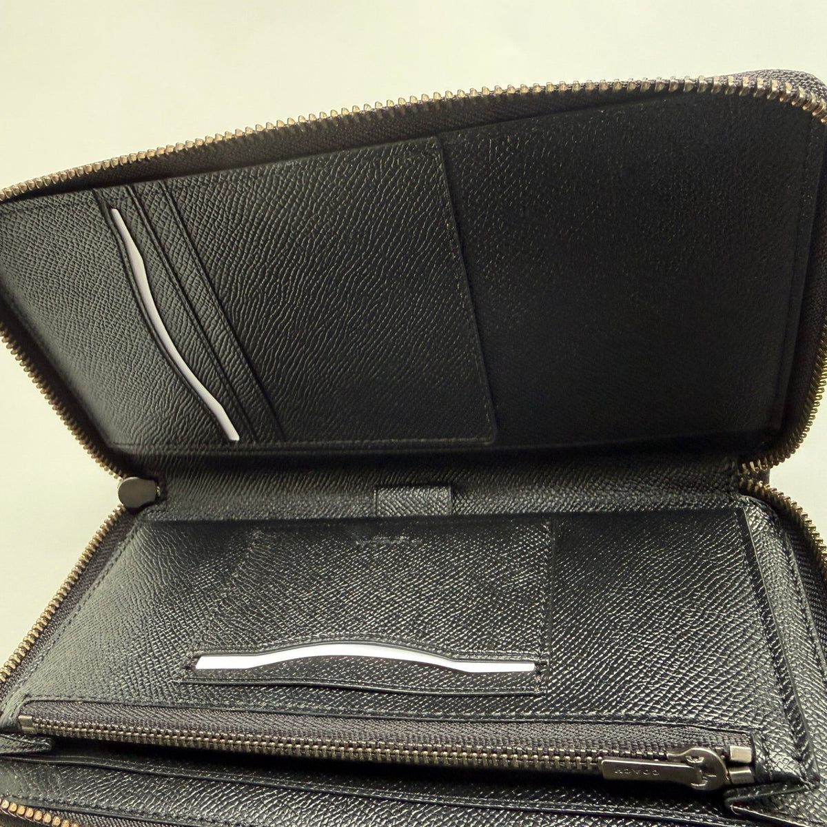 Coach Double Zip Travel Wallet Black Crossgrain Leather F23334