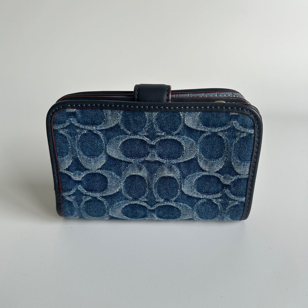 Coach Tabby Medium Wallet Chambray Blue Denim Leather Brass CA193 Excellent1