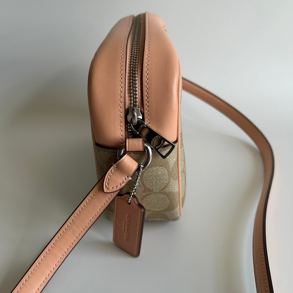 Coach Jamie Camera Bag Khaki Peach Signature Canvas Leather Crossbody Excellent1