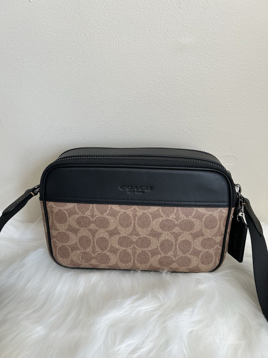Coach Graham Tan Black Signature Canvas Leather Crossbody Bag Excellent0