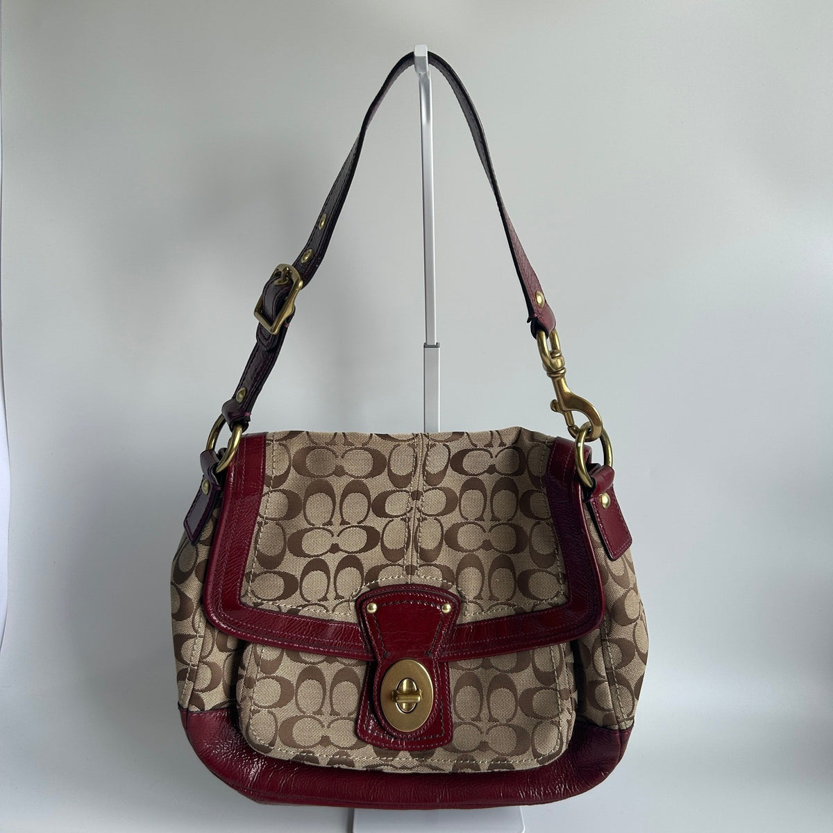 Coach Legacy Signature Ali Flap Mahogany Patent Leather Shoulder Bag Excellent0