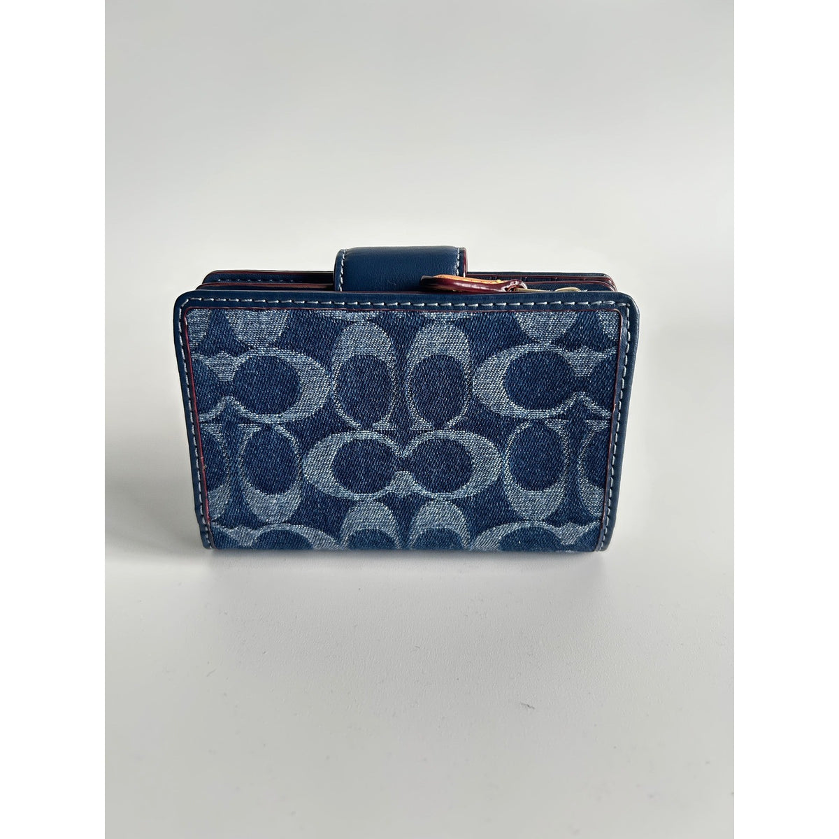 Coach Medium Corner Zip Wallet Navy Blue Signature Chambray Leather Excellent1