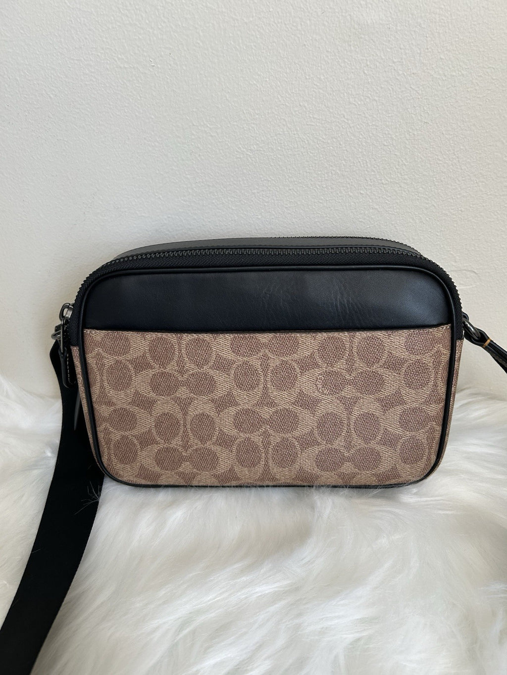 Coach Graham Tan Black Signature Canvas Leather Crossbody Bag Excellent1