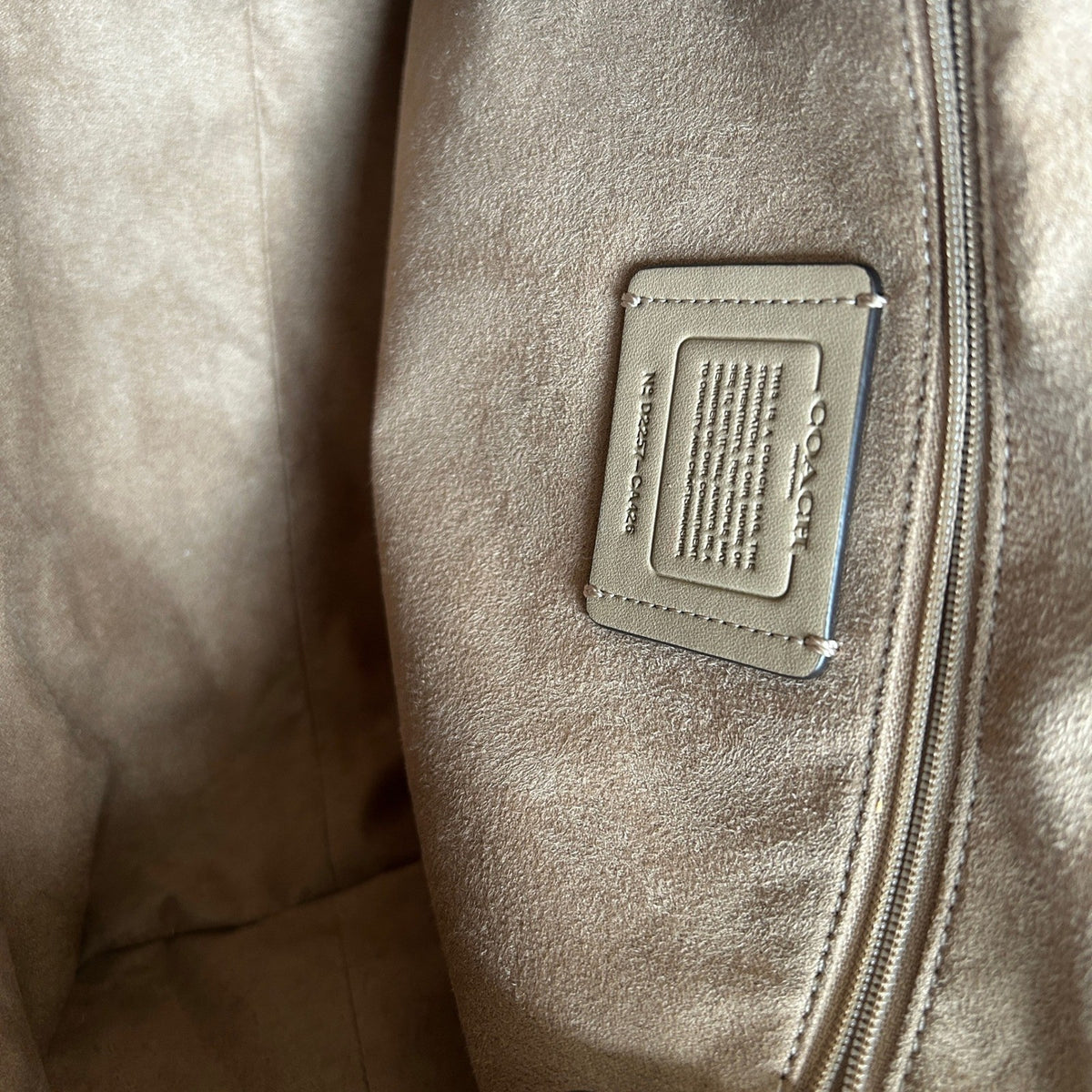 Coach Kleo Backpack Khaki Chalk Signature Canvas Leather CA426 Good7