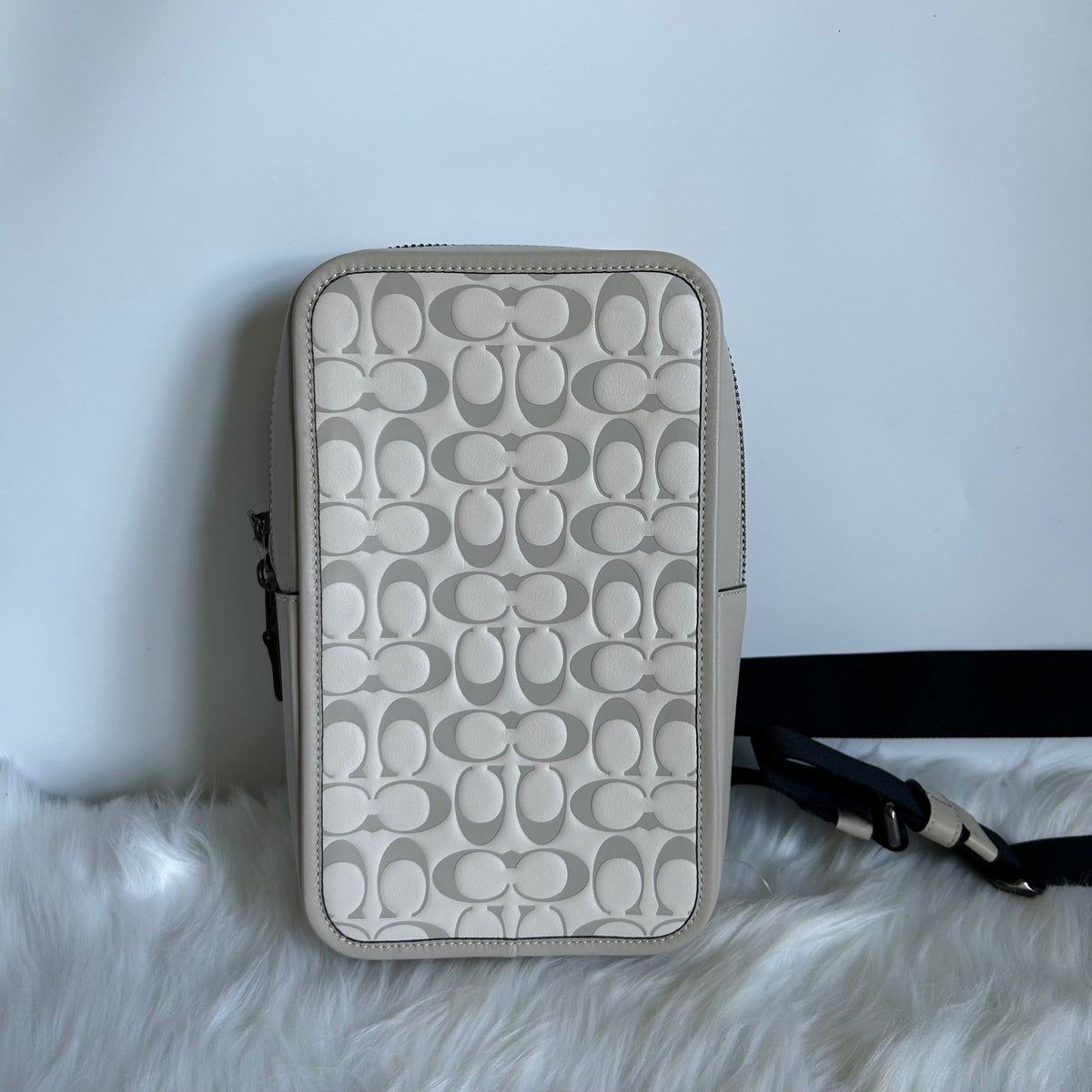 Coach Sullivan Crossbody Chalk White Signature Leather CJ670 Excellent0