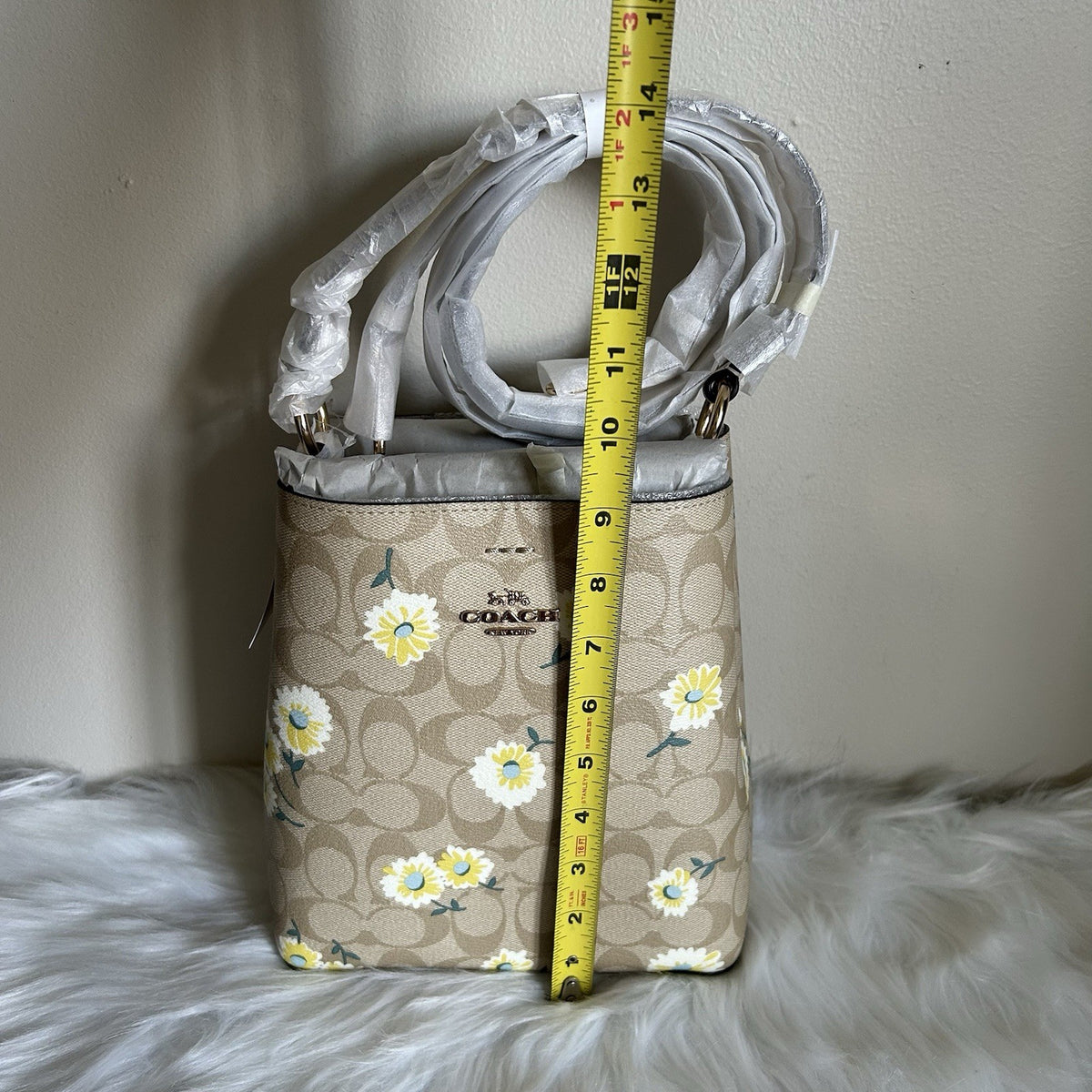Coach Town Bucket Bag Khaki Multi Daisy Floral Canvas Leather C3411 NWT6