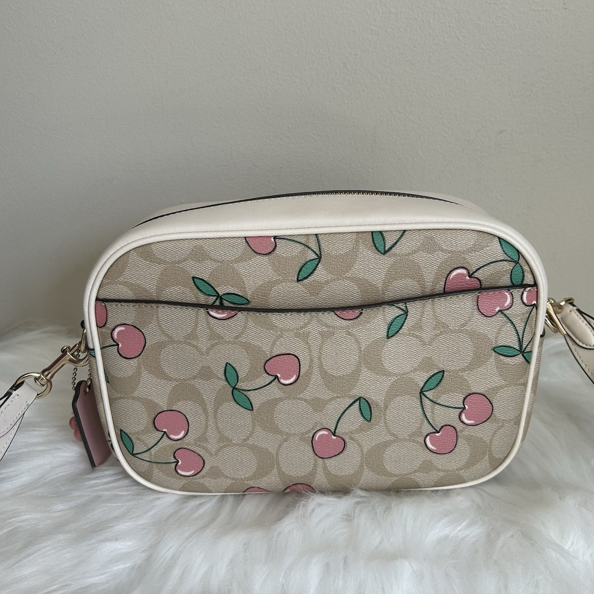 Coach Jamie Heart Cherry Chalk Signature Canvas Leather Camera Bag Excellent3