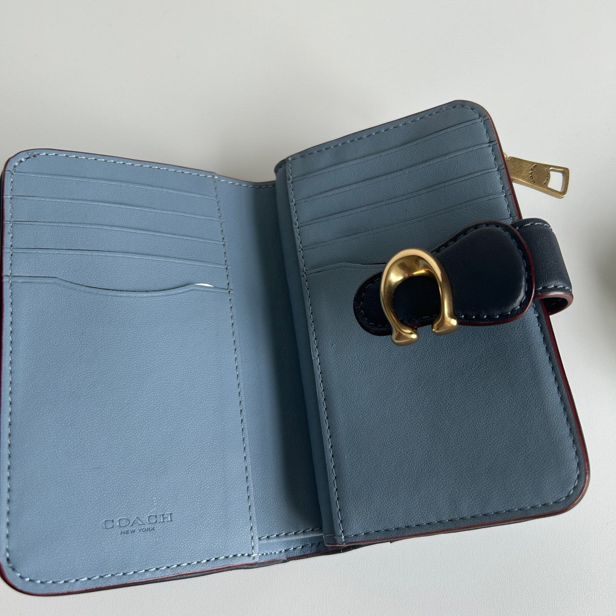 Coach Tabby Medium Wallet Chambray Blue Denim Leather Brass CA193 Excellent3