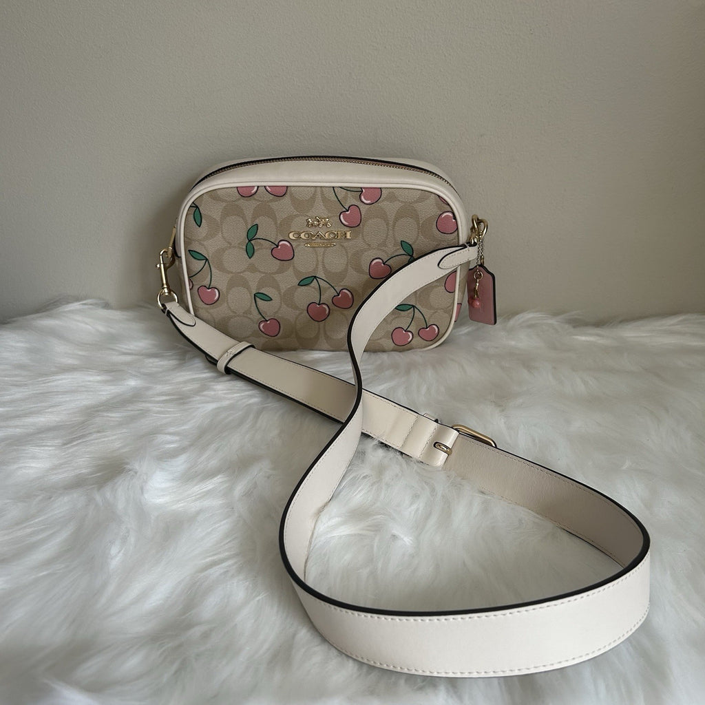 Coach Jamie Heart Cherry Chalk Signature Canvas Leather Camera Bag Excellent1