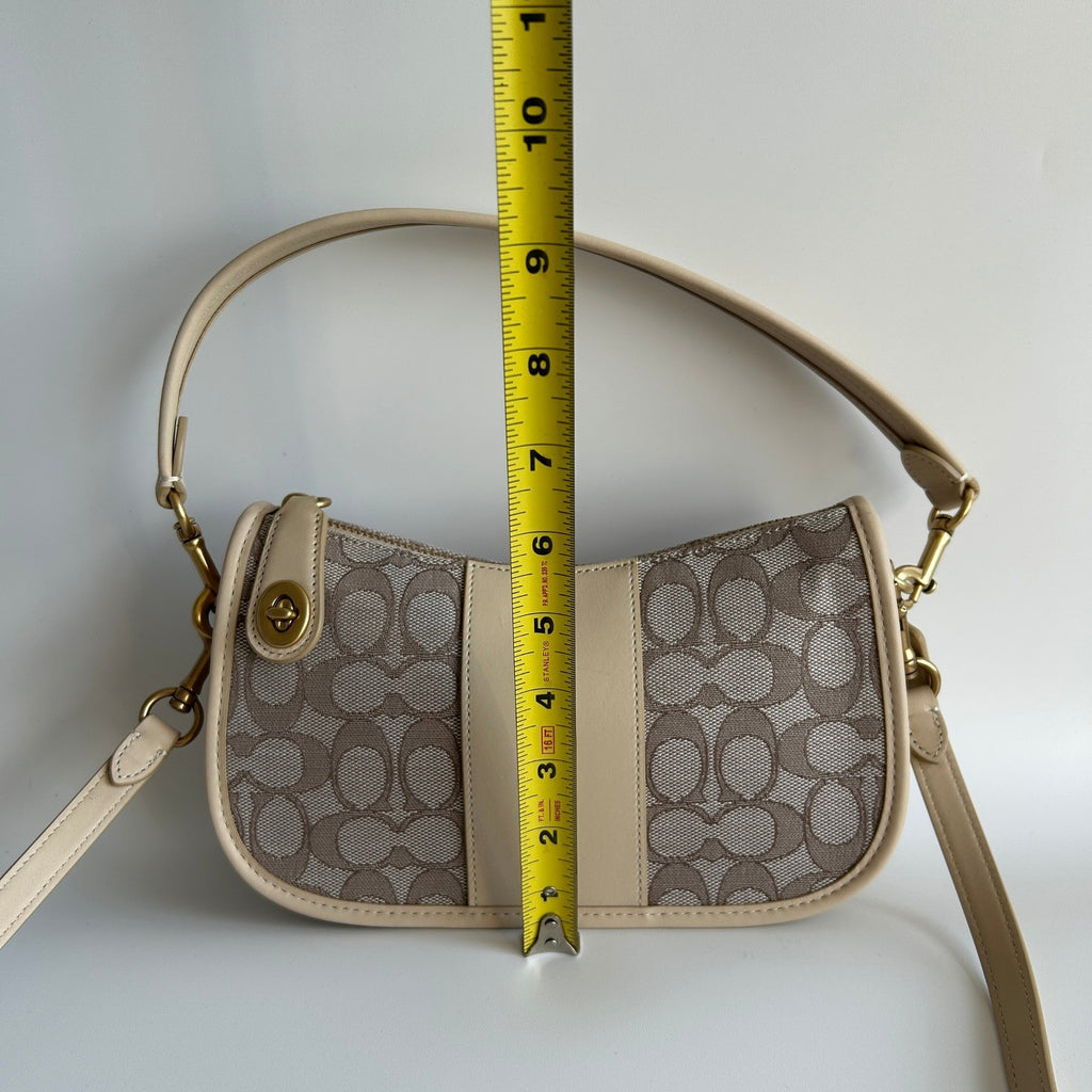 Coach Swinger Bag Chalk Beige Signature Jacquard Leather Shoulder Bag Excellent7