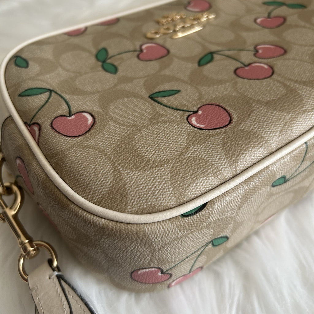 Coach Jamie Heart Cherry Chalk Signature Canvas Leather Camera Bag Excellent5