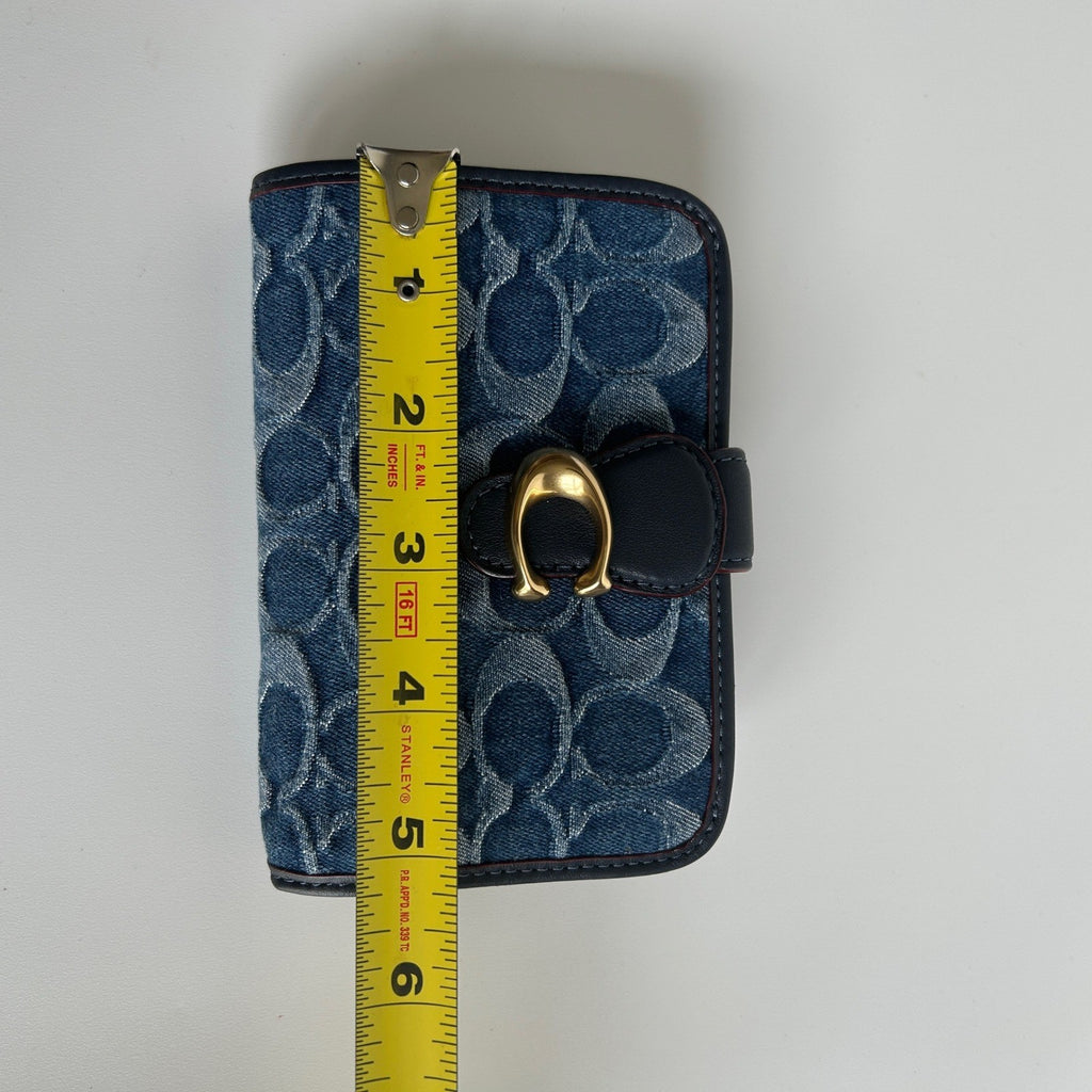 Coach Tabby Medium Wallet Chambray Blue Denim Leather Brass CA193 Excellent5