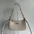 Coach Teri Chalk White Pebbled Leather Shoulder Bag CV934 Excellent0