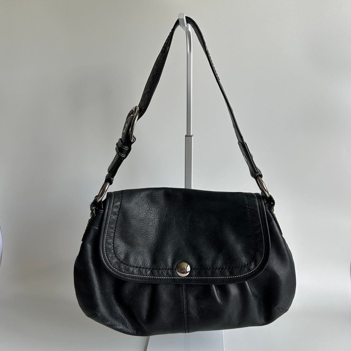Coach Soho Pleated Flap Black Pebbled Leather Shoulder Bag Good0