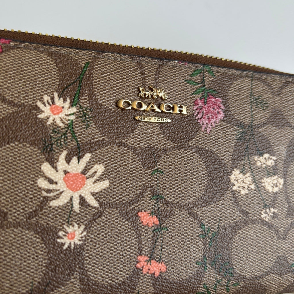 Coach Wildflower Signature Canvas Brown Leather Zip Around Wristlet Excellent3