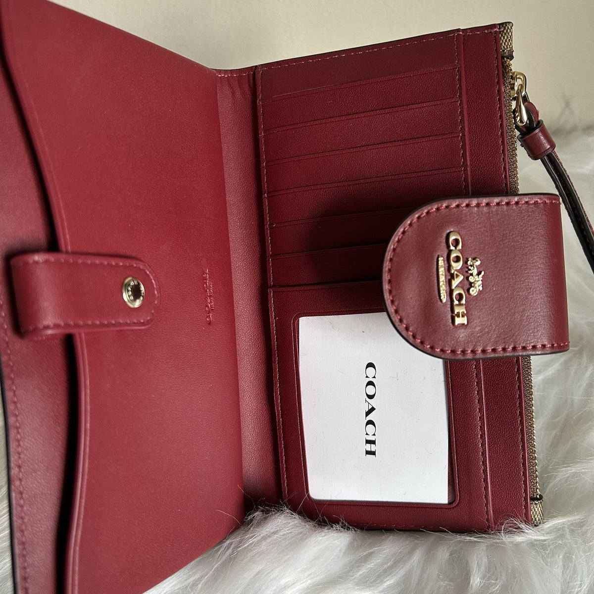 Coach Tech Wallet Khaki Cherry Signature Canvas Leather Wristlet Excellent2