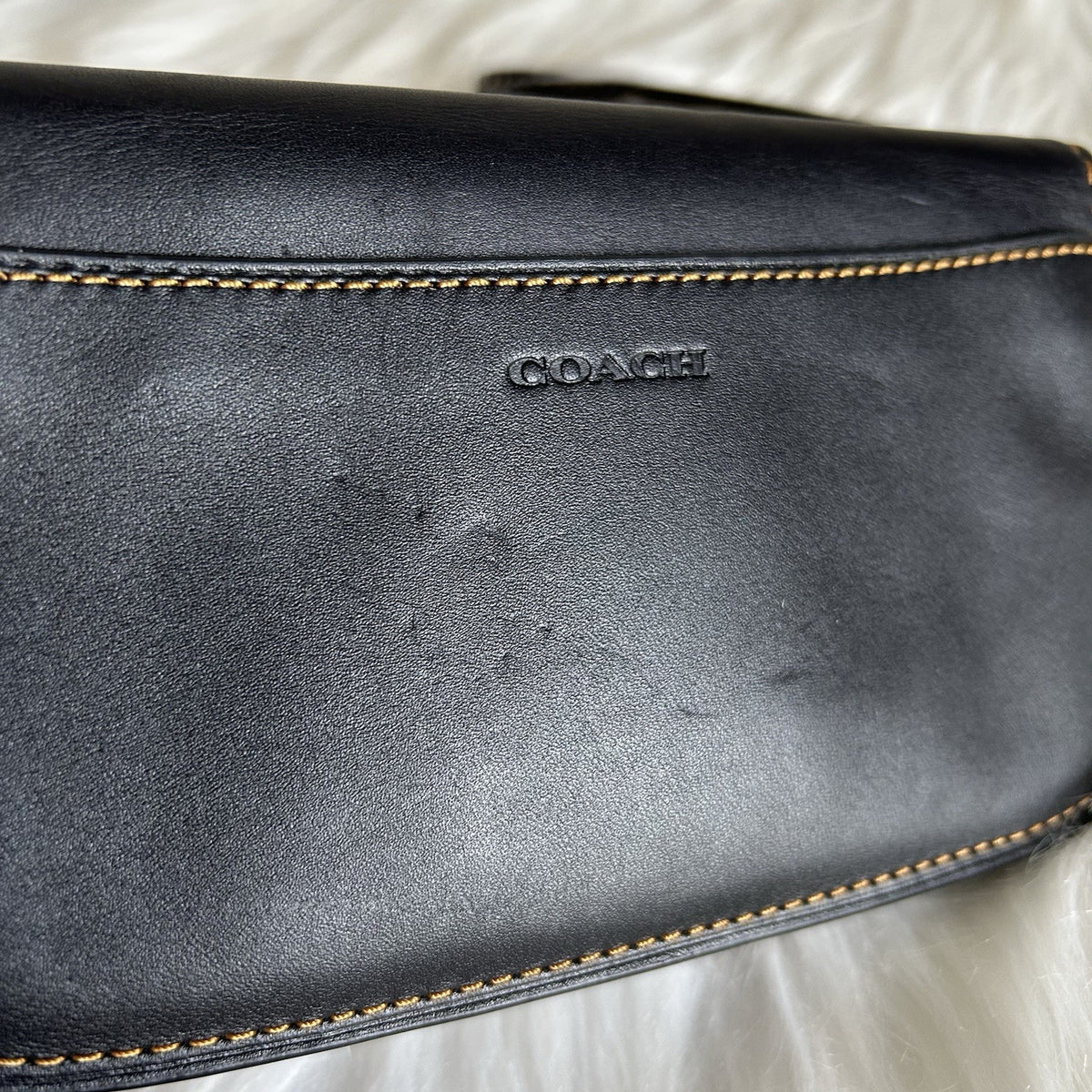 Coach Glovetanned Leather Black Wristlet Clutch GOOD3
