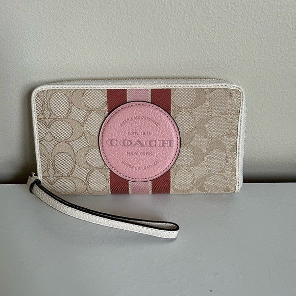Coach Dempsey Khaki Cream Jacquard Leather Wristlet Wallet C8112 Excellent0