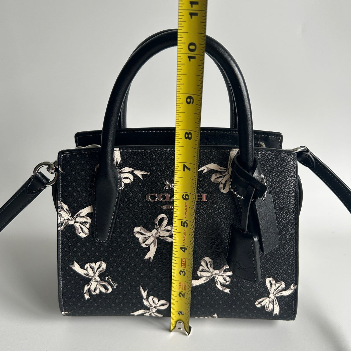 Coach Andrea Carryall Black Bow Print Leather Crossbody Bag CAA77 Excellent10