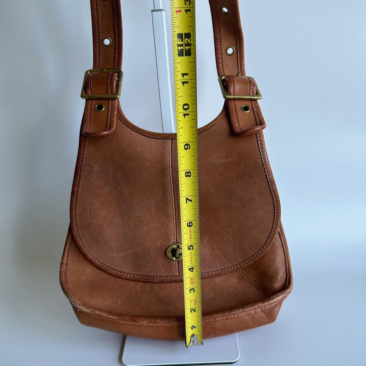 Coach Crescent Saddle 9235 British Tan Leather Shoulder Bag Good11