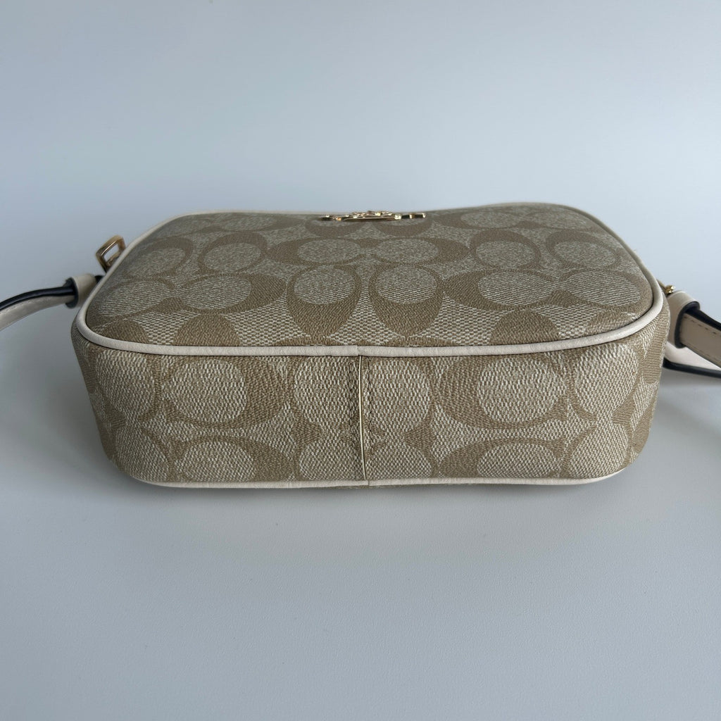 Coach Mini Jamie Camera Bag Chalk White Signature Canvas Crossbody Excellent6