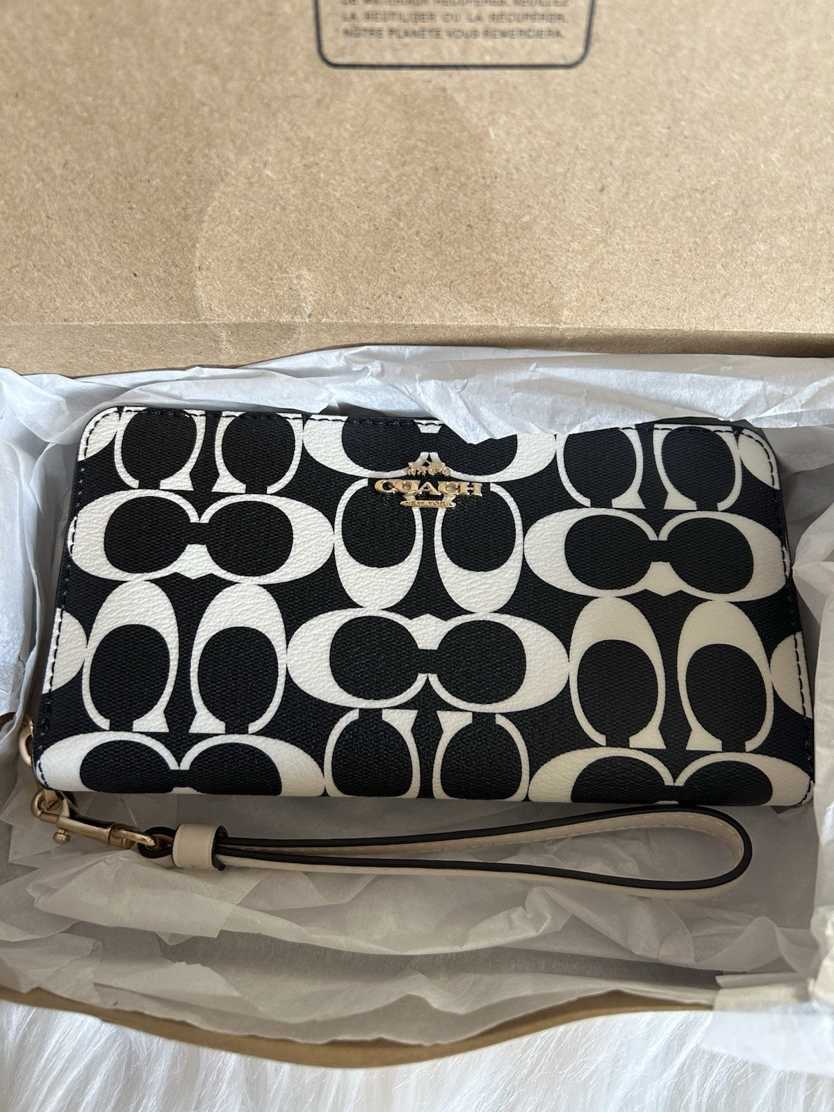Coach Large Phone Wallet Black White Signature Canvas Leather CP409 NEW4