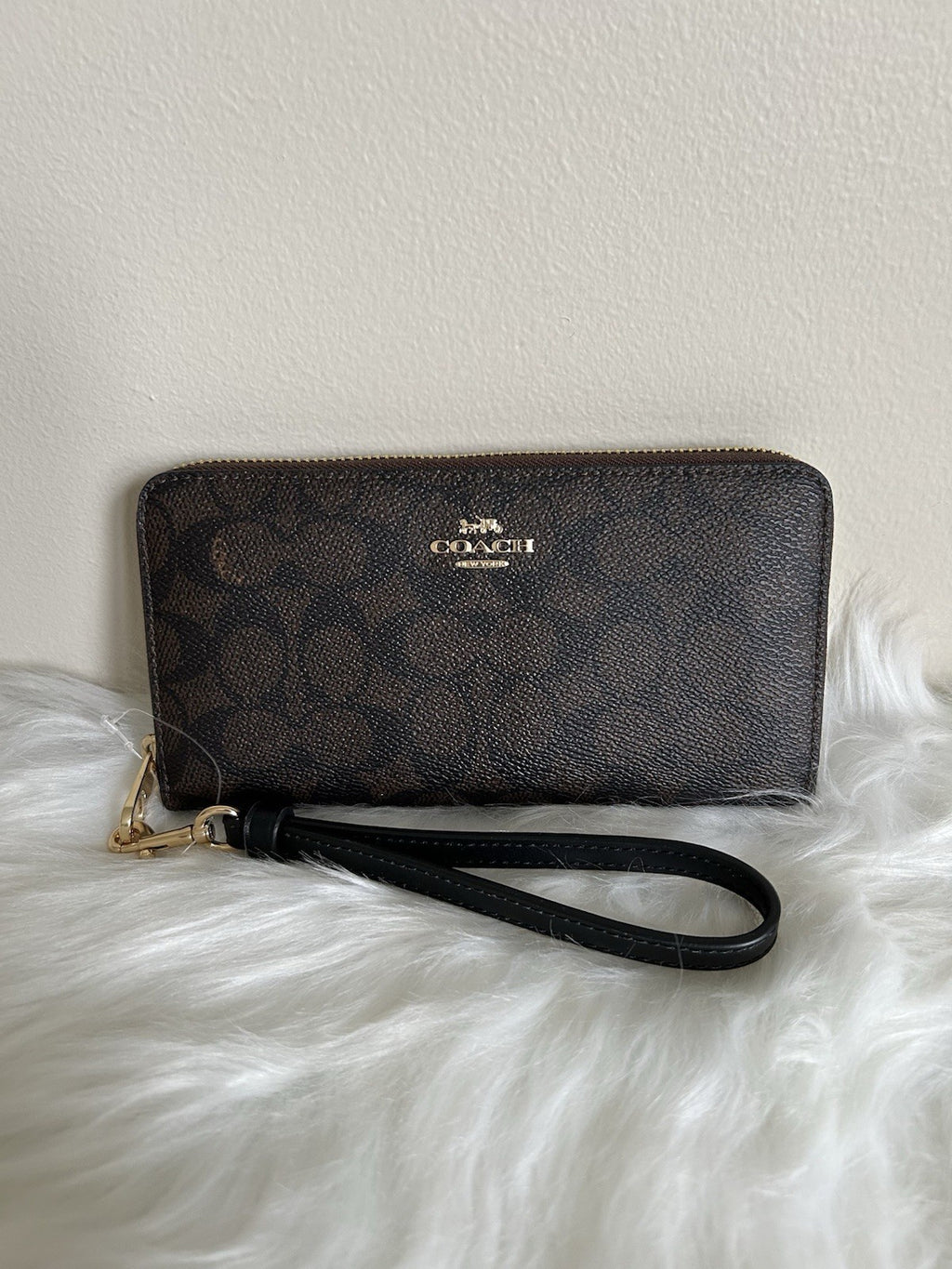 Coach Zip Around Wallet Brown Black Signature Canvas Wristlet Excellent0