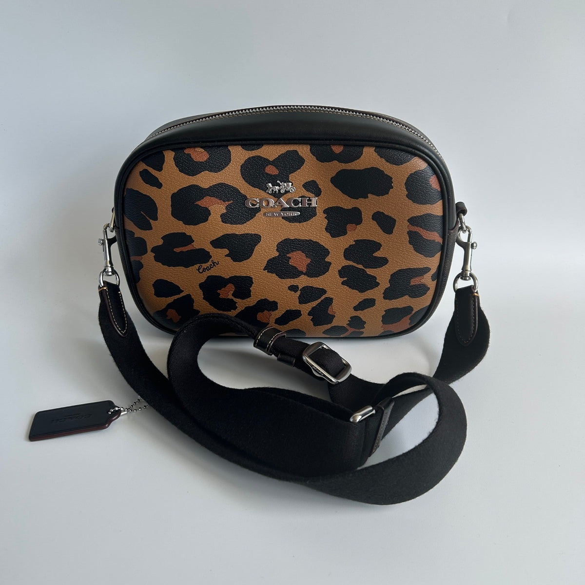 Coach Jamie Camera Bag Leopard Signature Canvas Crossbody CC759 Excellent1