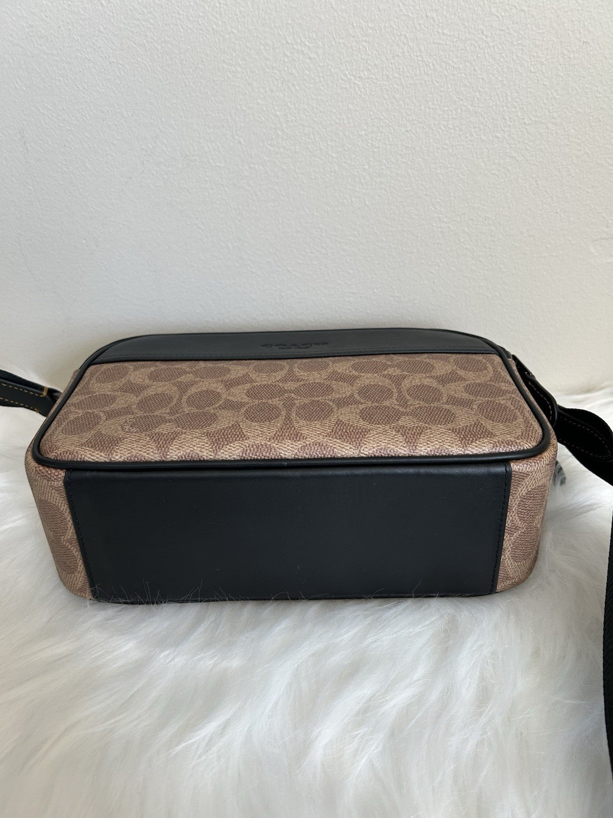 Coach Graham Tan Black Signature Canvas Leather Crossbody Bag Excellent3