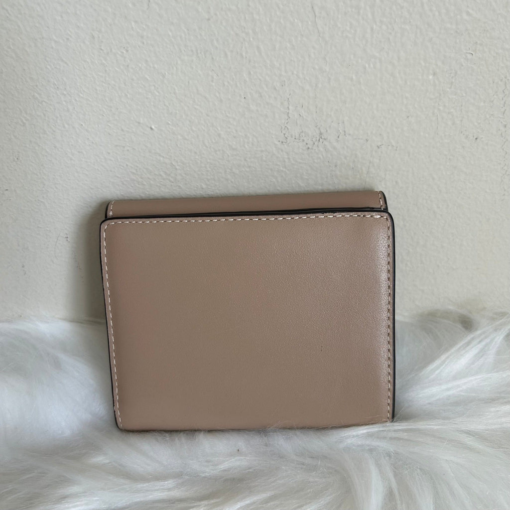Coach Eliza Taupe Leather Small Wallet New With Tags CP2541