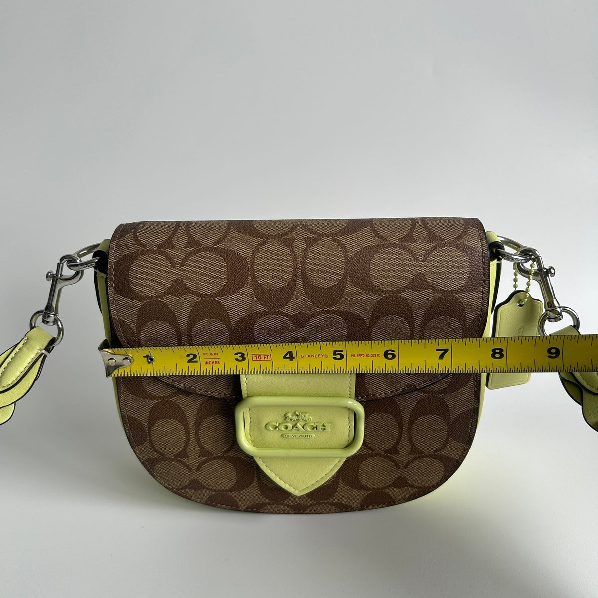 Coach Morgan Saddle Bag Brown Lime Signature Canvas CJ615 Excellent7