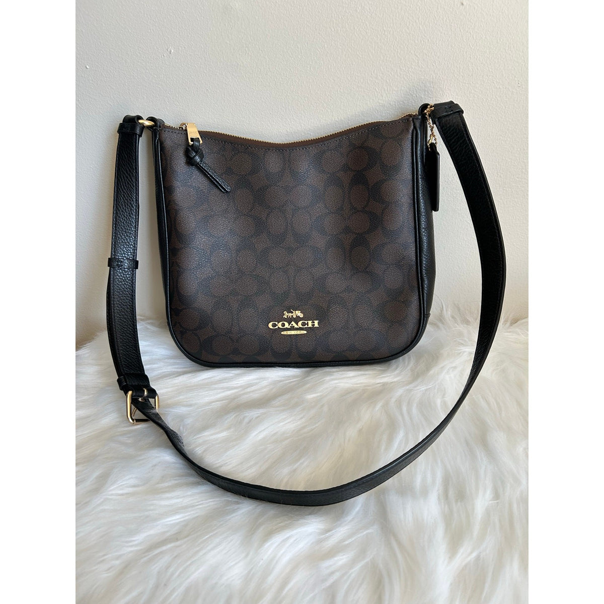 Coach File Brown Black Signature Canvas Leather Crossbody Bag Excellent1