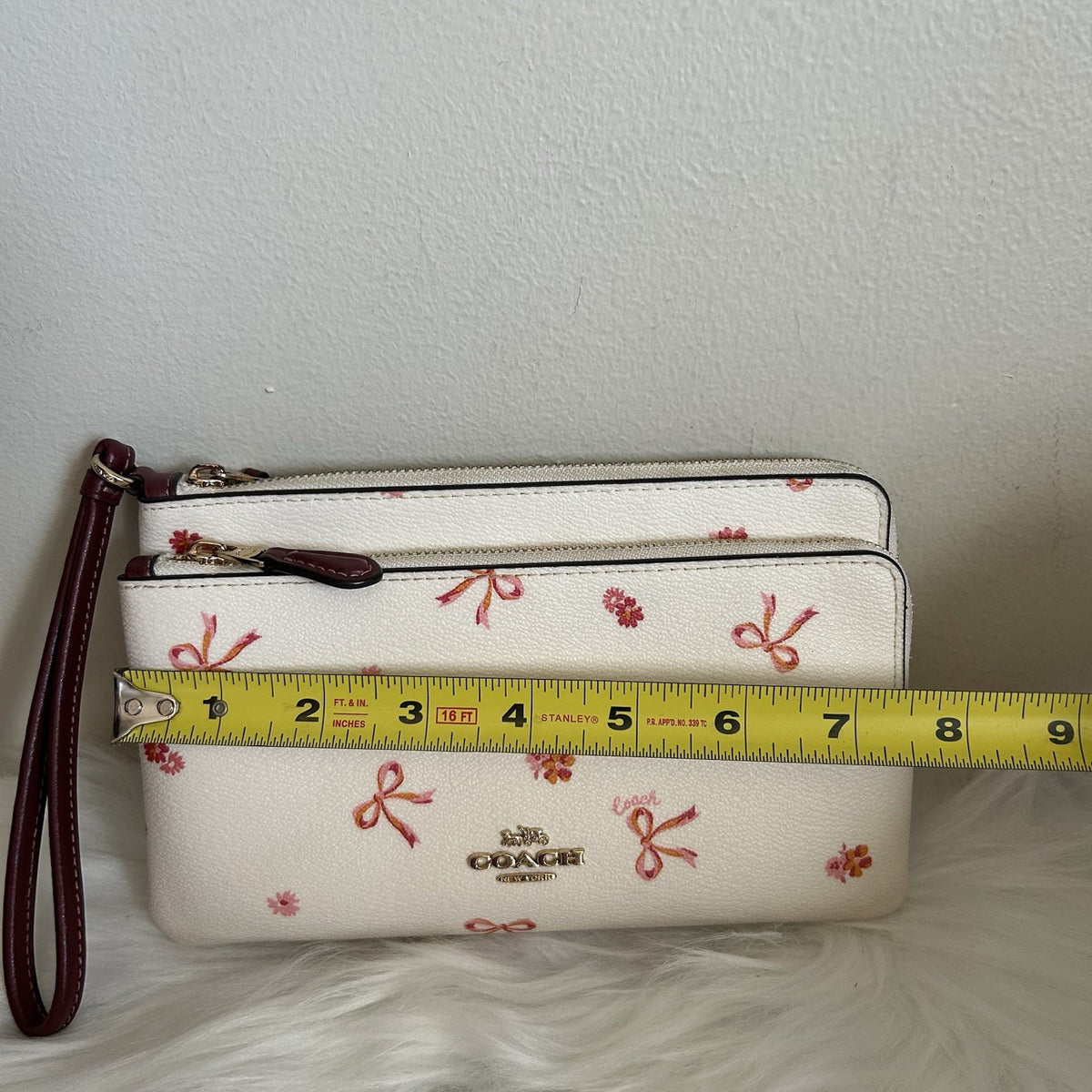 Coach Double Zip Wallet Chalk White Pebbled Leather Wristlet Excellent13