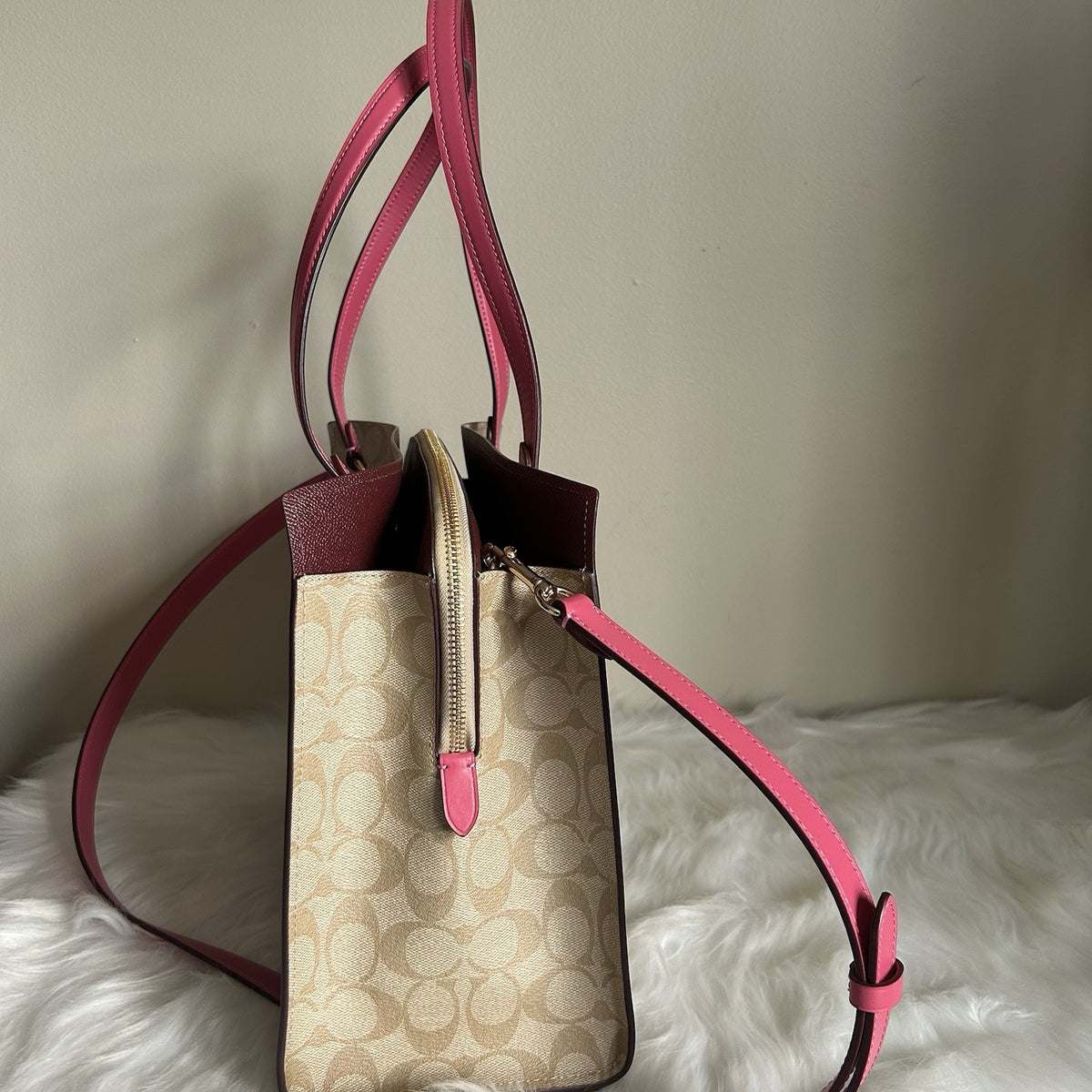 Coach Tatum Carryall 28 Khaki Pink Signature Canvas Leather Bag Excellent8