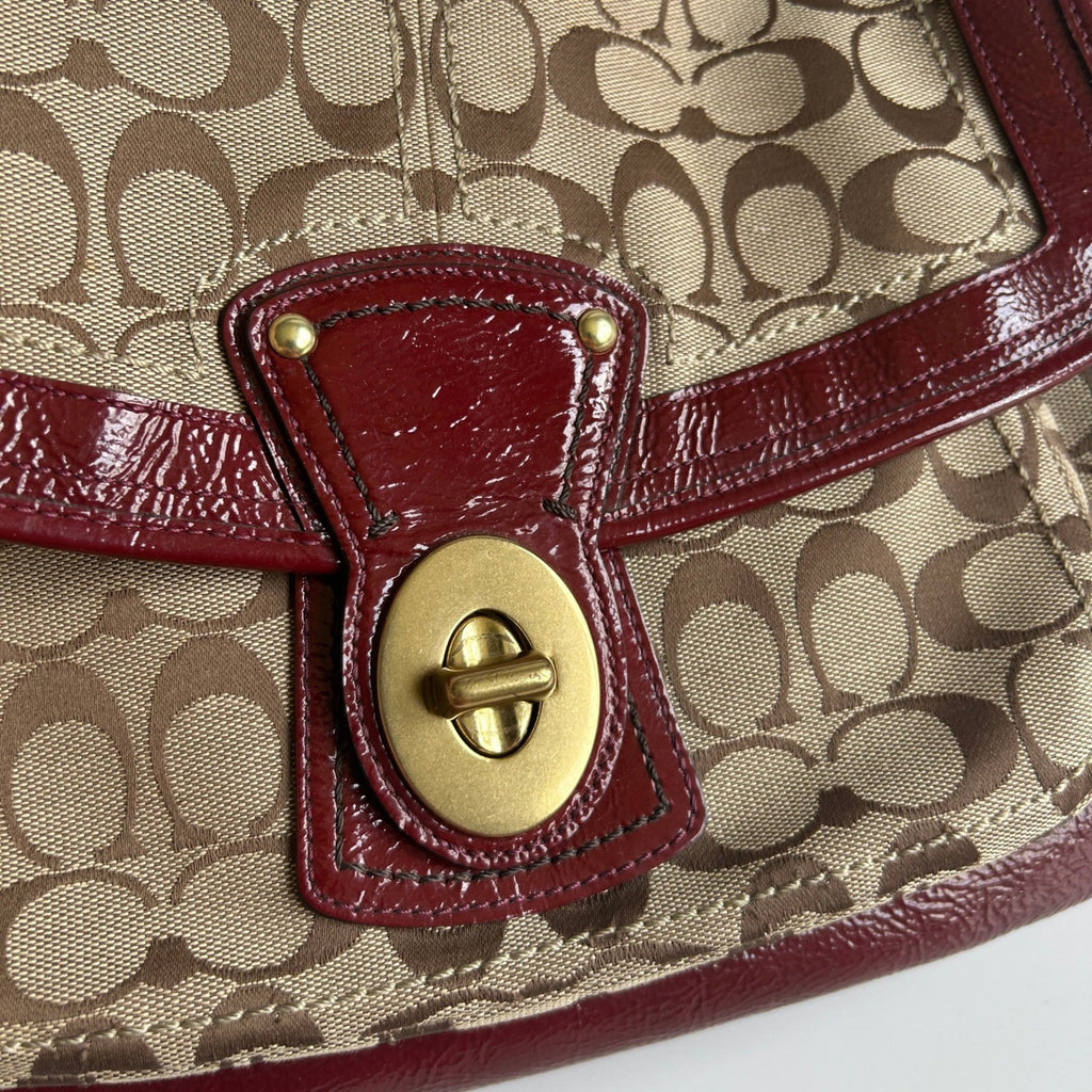Coach Legacy Signature Ali Flap Mahogany Patent Leather Shoulder Bag Excellent3