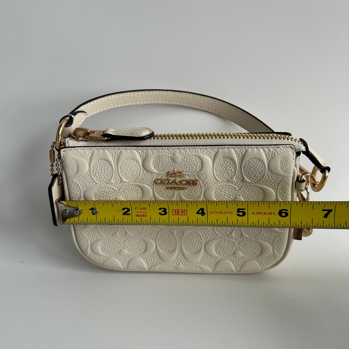 Coach Nolita 15 Chalk White Signature Leather Wristlet Excellent6
