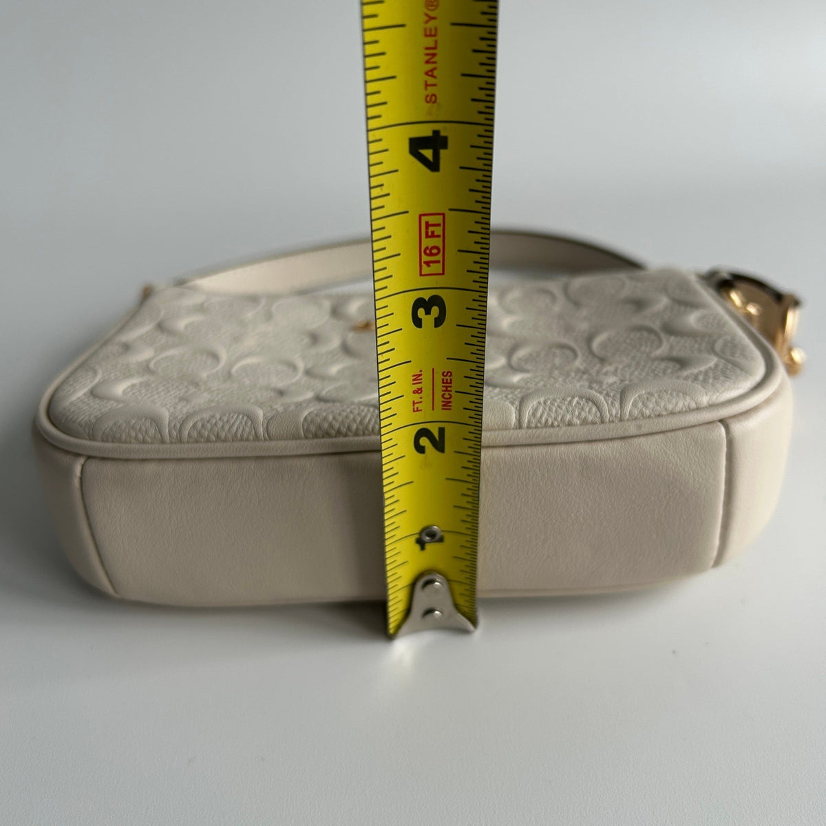 Coach Nolita 15 Chalk White Signature Leather Wristlet Excellent8