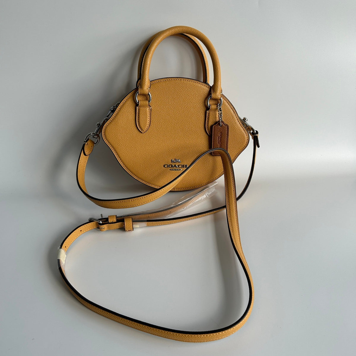 Coach Cantilever Yellow Crossgrain Leather Shoulder Bag Excellent1