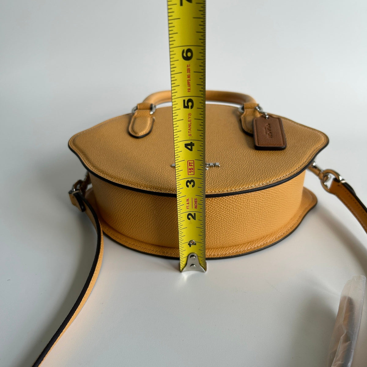 Coach Cantilever Yellow Crossgrain Leather Shoulder Bag Excellent8