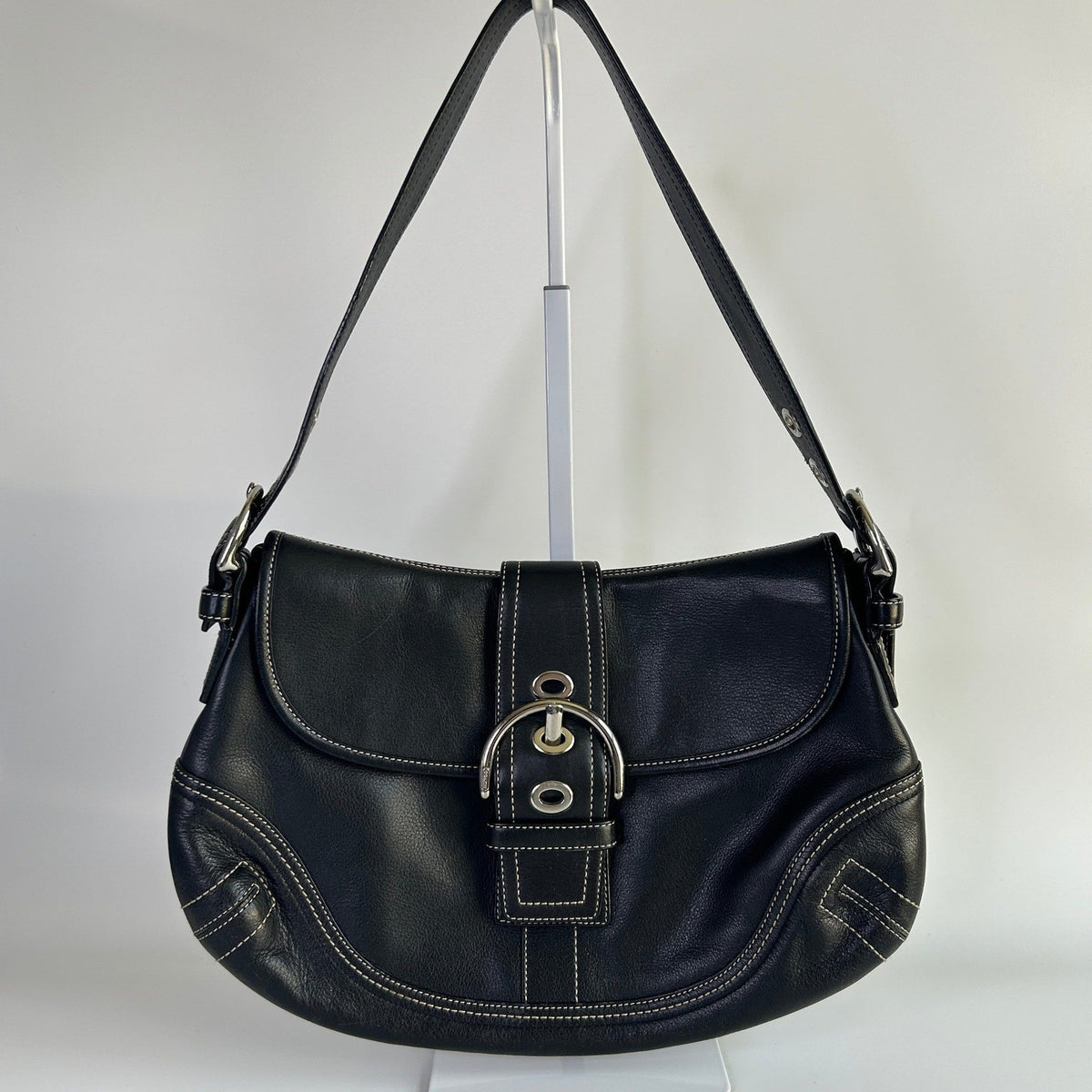 Coach Soho Black Leather Buckle Flap Shoulder Bag Excellent0