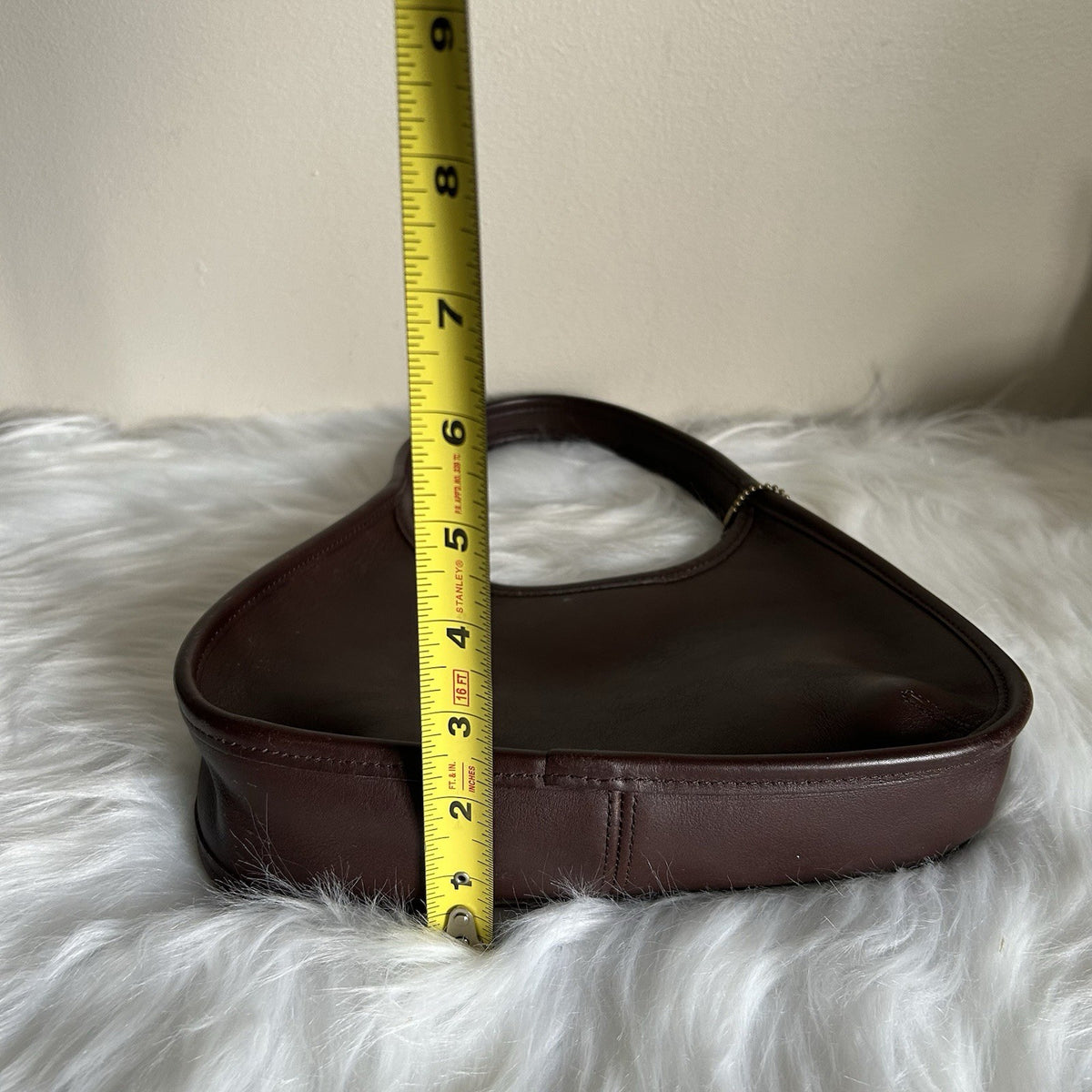 Coach Ergo 9027 Mahogany Brown Glove Tanned Leather Hobo Bag Good10