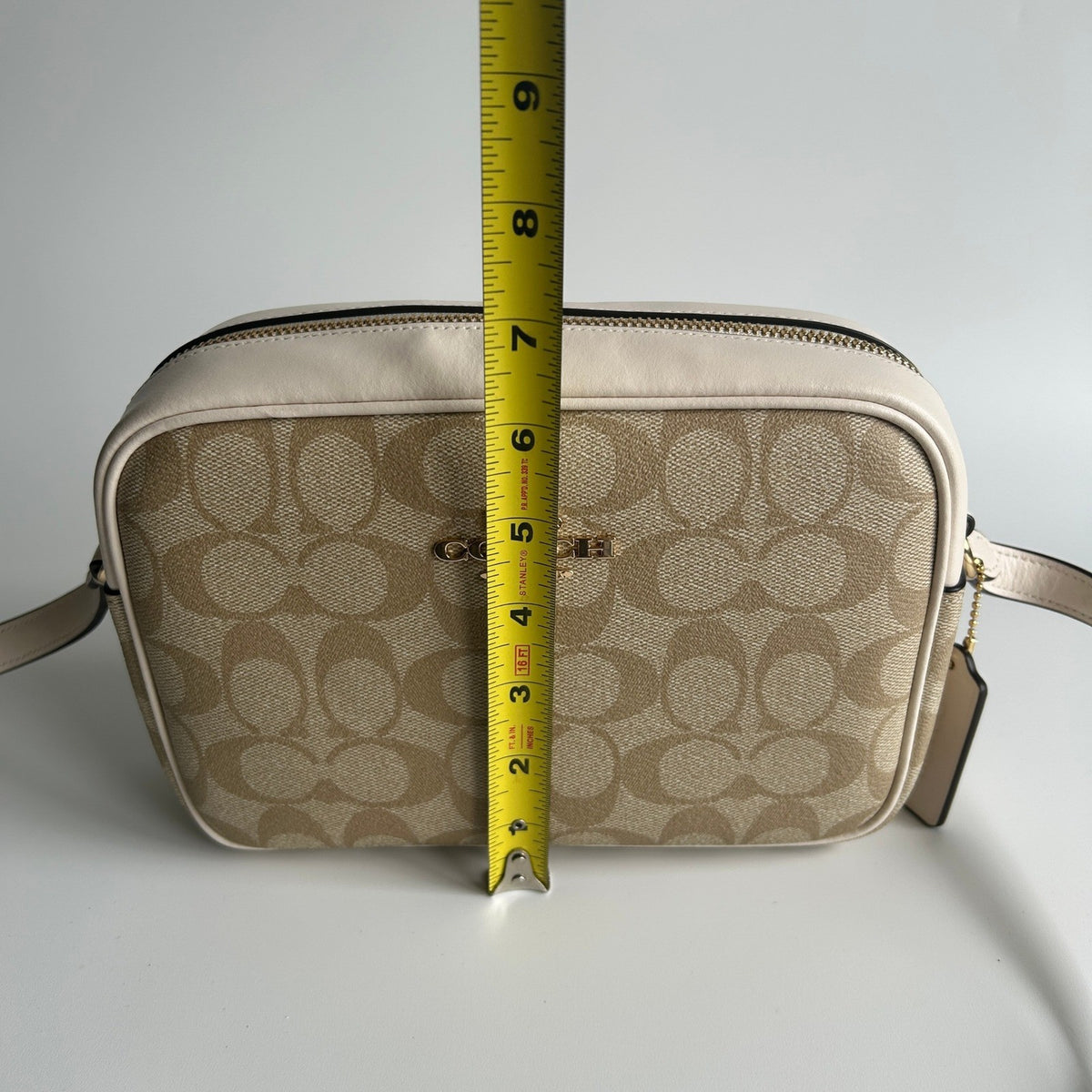 Coach Jamie Chalk White Signature Canvas Leather Camera Bag Good10