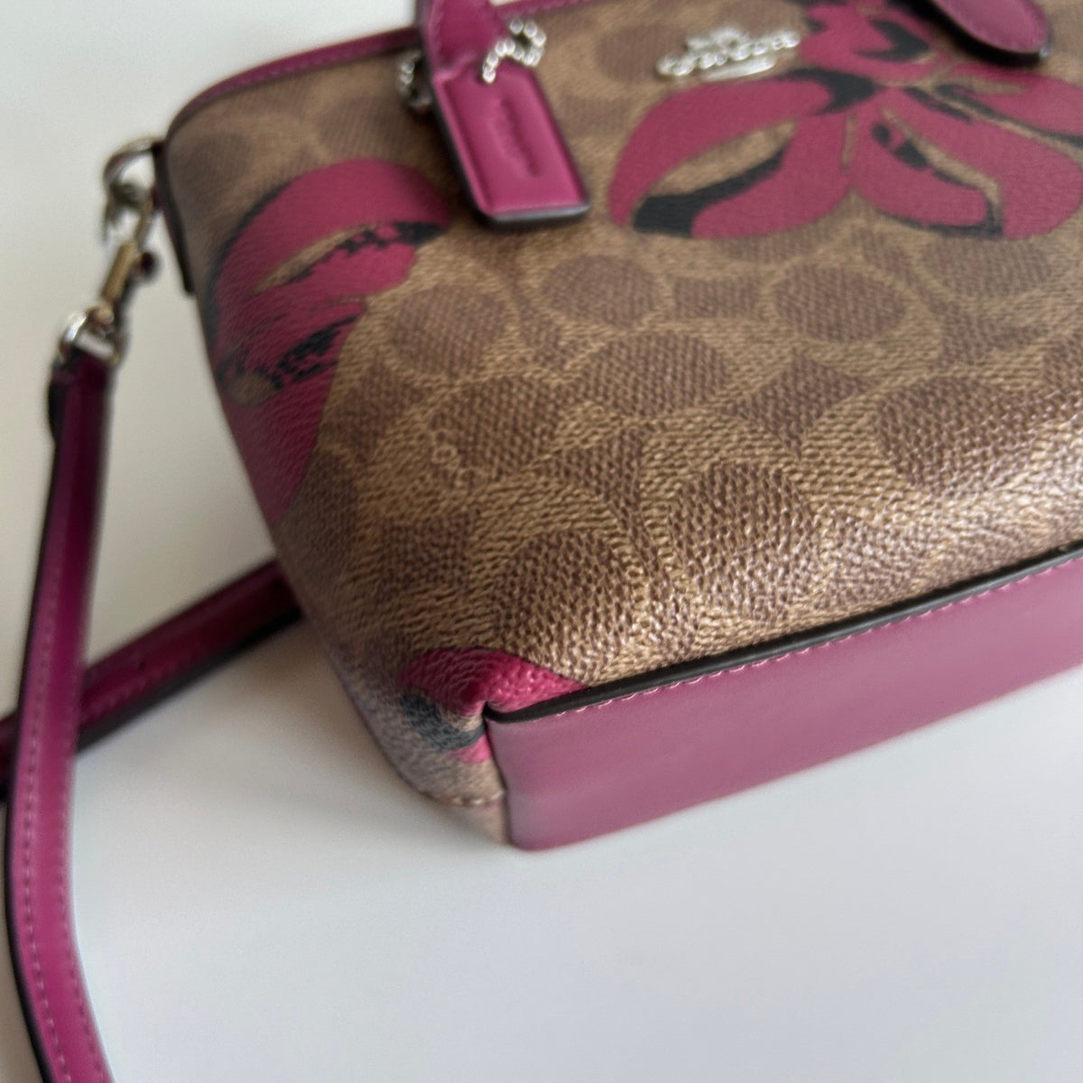 Coach City Mini Tote Brown Pink Bow Signature Canvas Leather Bag Good4