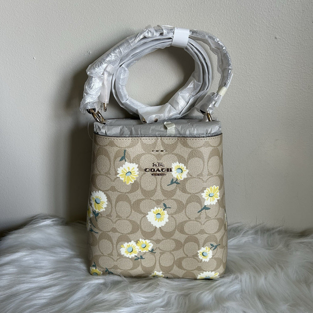 Coach Town Bucket Bag Khaki Multi Daisy Floral Canvas Leather C3411 NWT0